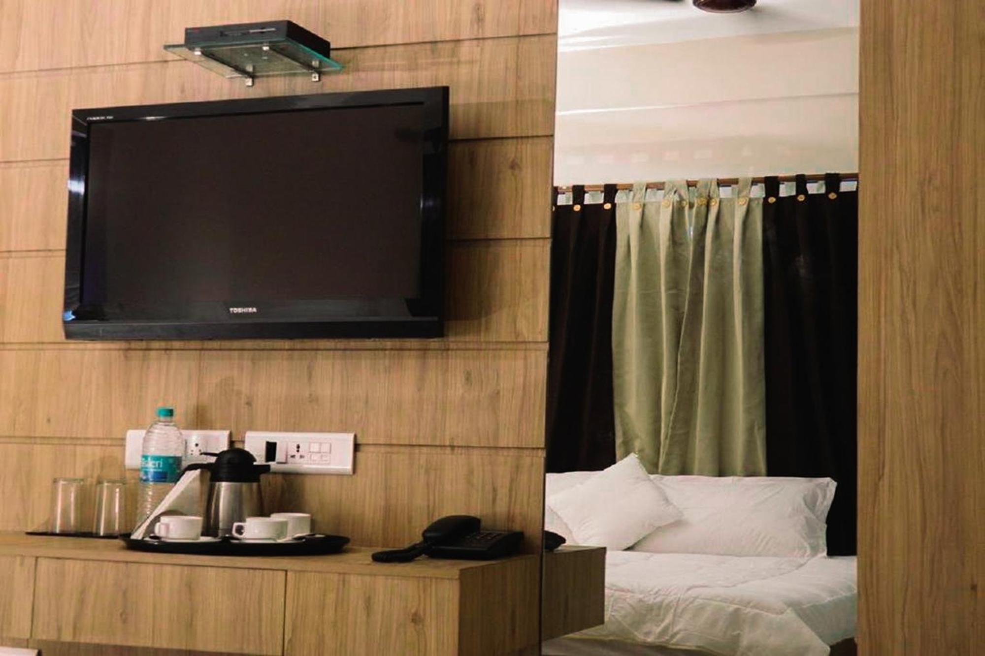 כלכותה The Kei Inn & Suites Hotel Near Salt Lake מראה חיצוני תמונה